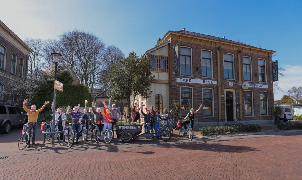 C4C_Er fietst een boom door Europa _ By Floris Leeuwenberg-17