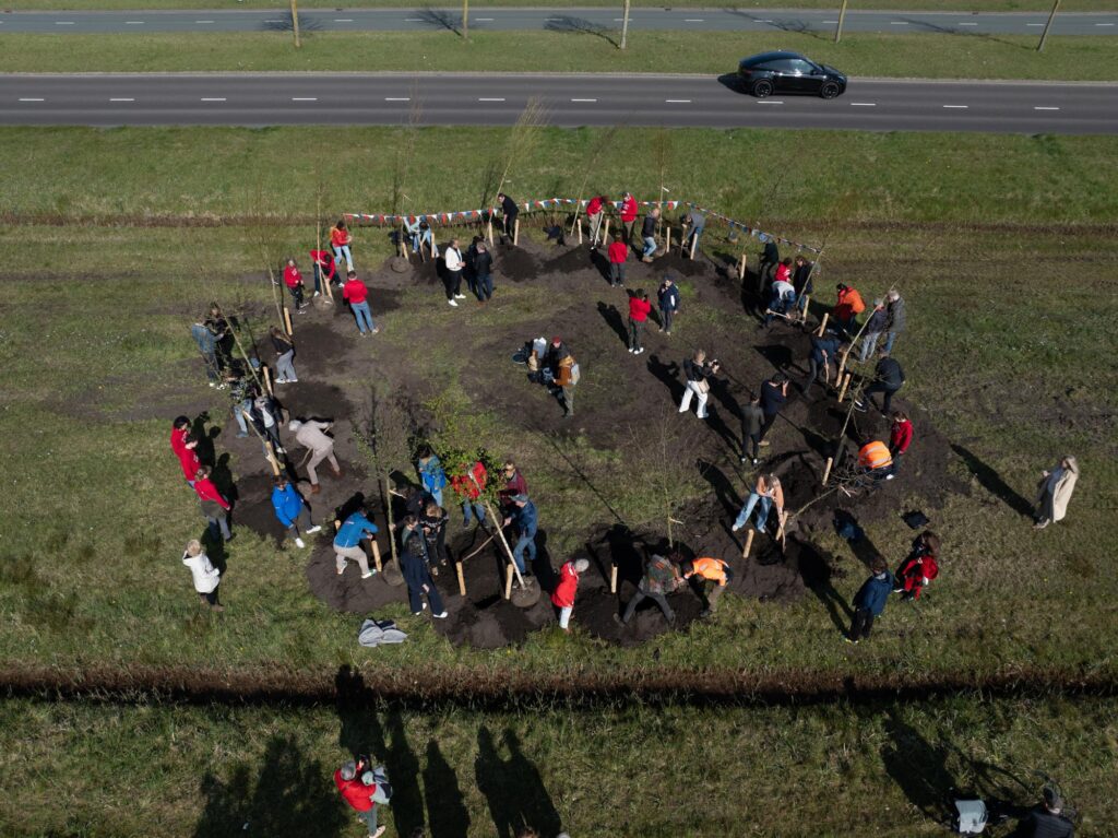 C4C_Er fietst een boom door Europa _ By Floris Leeuwenberg-8